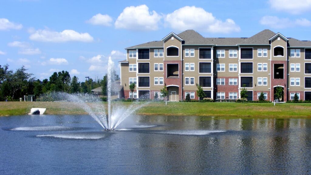 floating fountains in Florida